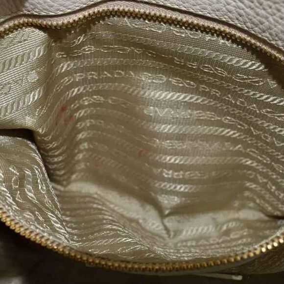 Prada Designer Cream Vitello Daino Leather Push Lock Antic Hobo Bag Purse Bag - Picture 8 of 8